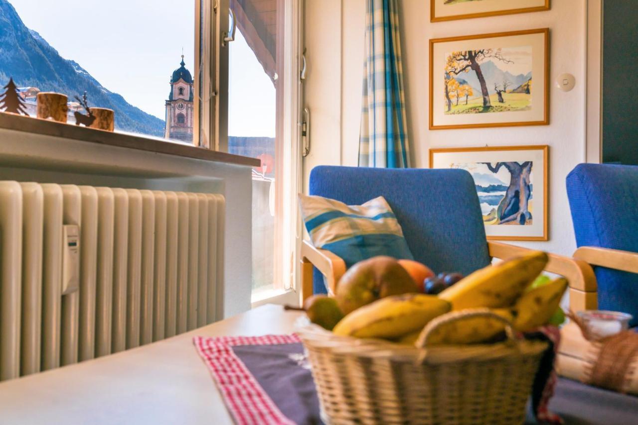 Ferienwohnung Pfennig Mittenwald Bagian luar foto