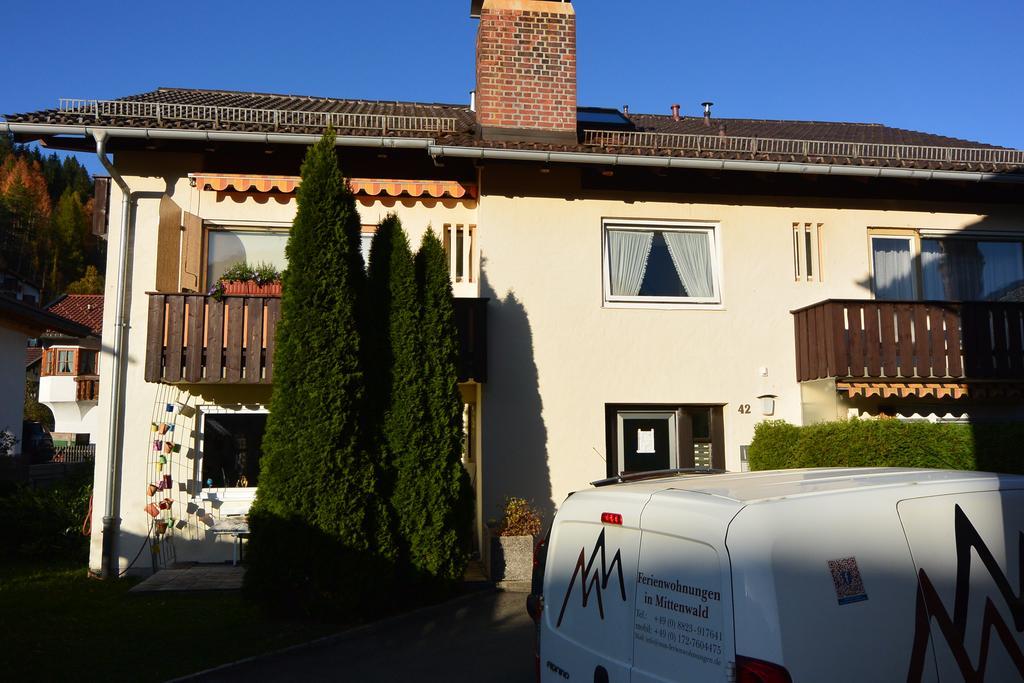 Ferienwohnung Pfennig Mittenwald Bagian luar foto